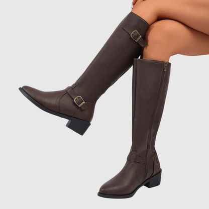 Botas alta de punta fina con hebilla