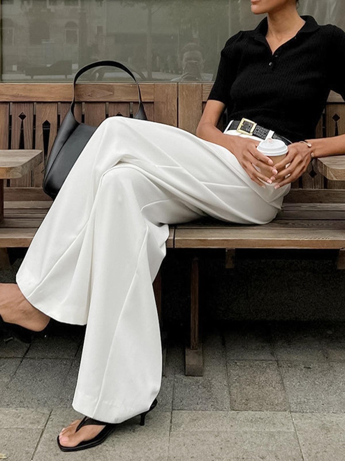 Pantalón de pierna ancha con cintura elástica