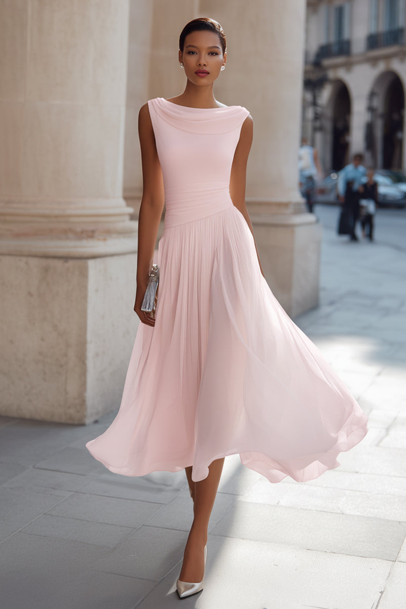 Vestido midi sin mangas con escote drapeado y falda plisada fluida