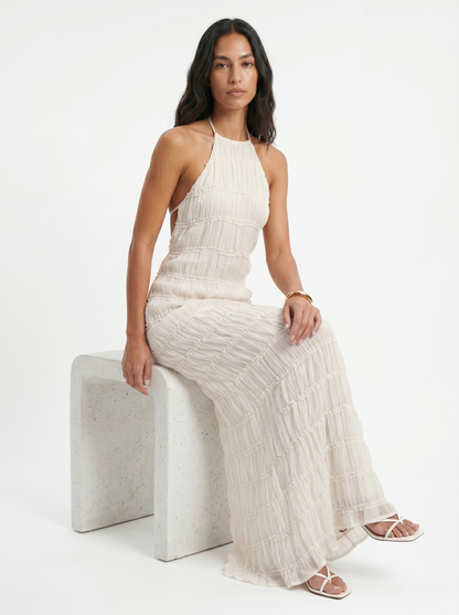 Vestido largo halter con volantes escalonados