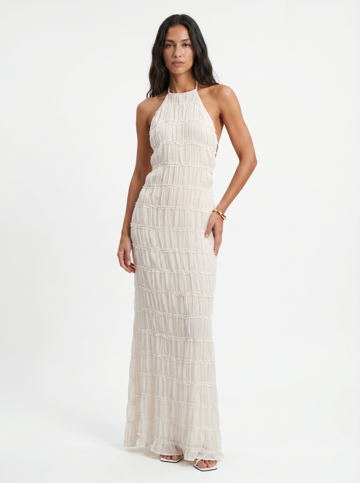 Vestido largo halter con volantes escalonados