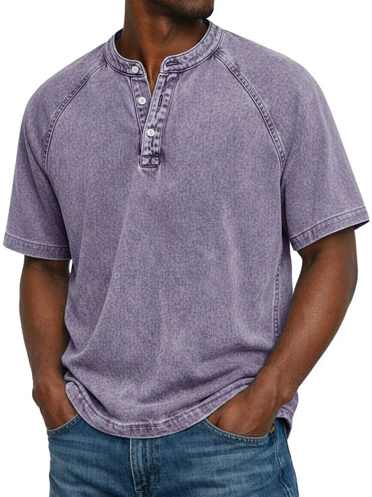 Polo Henley de manga corta con acabado vintage desgastado