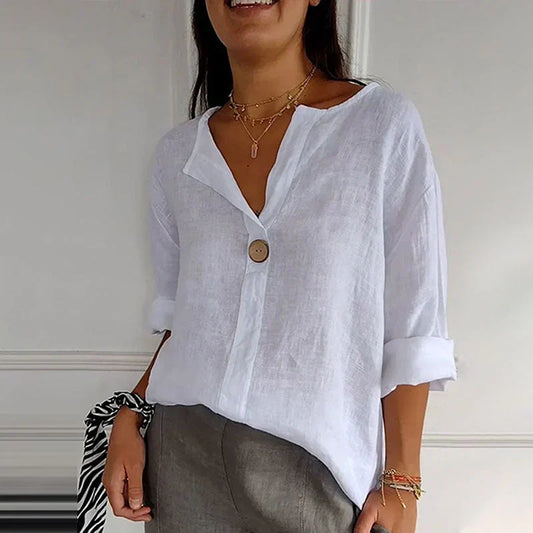 Blusa de lino con botón de madera